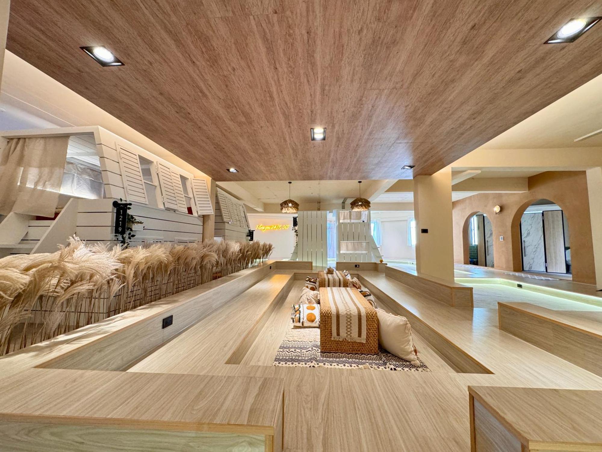 Perbed Hostel-Taichung Station Extérieur photo